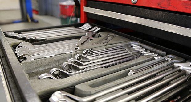 Lade met gereedschap